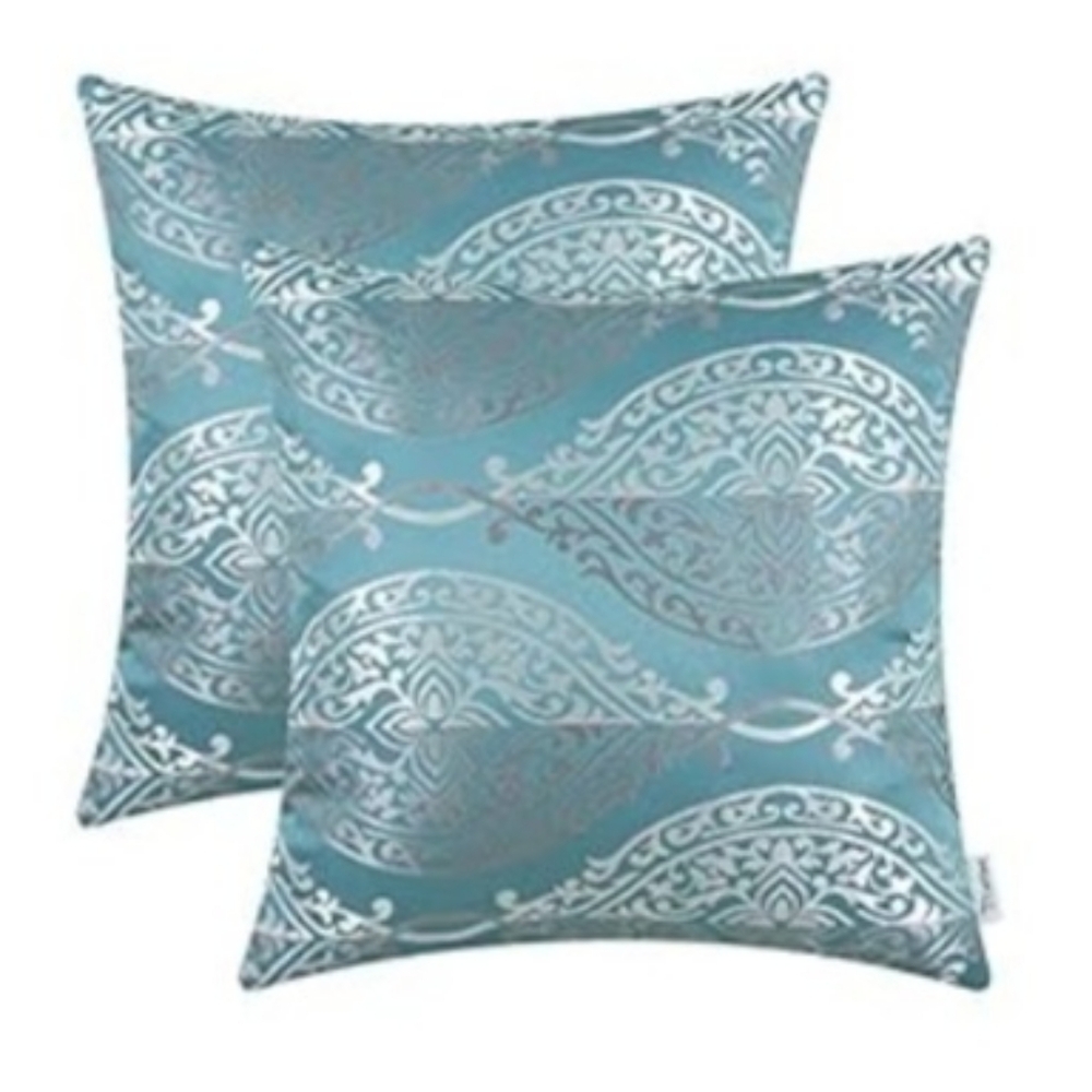 NWOT 2 Throw Pillow Covers Cases